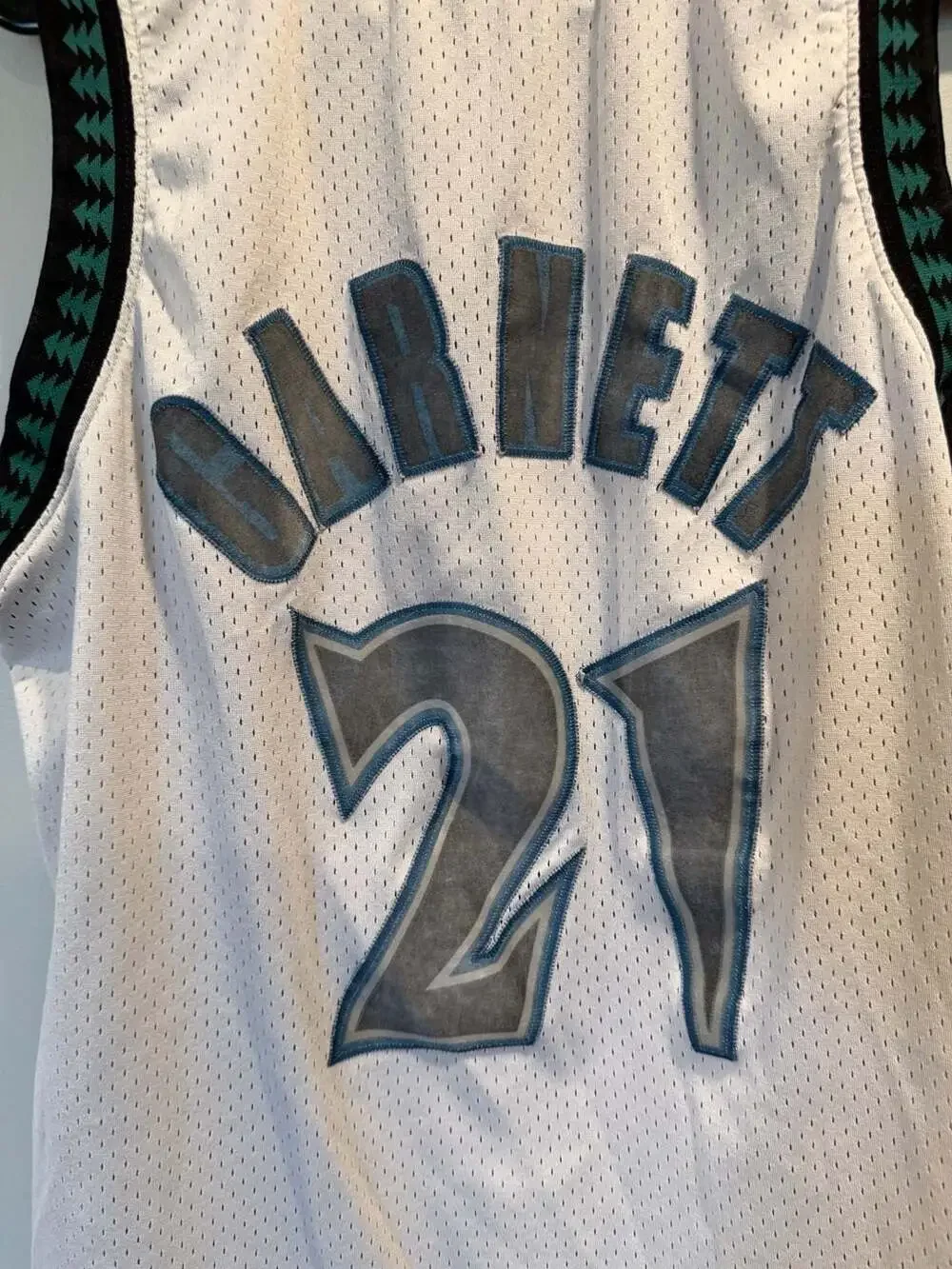 Nike Minnesota Timberwolves Kevin Garnett #21 White Home Jersey Size L